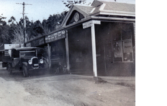 Kallista Stores in 1932